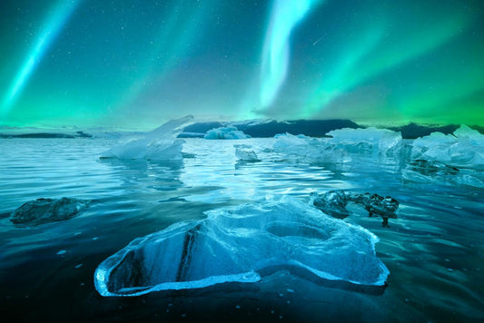 Best Time to See the Northern Lights in Iceland (Complete Travel Guide)