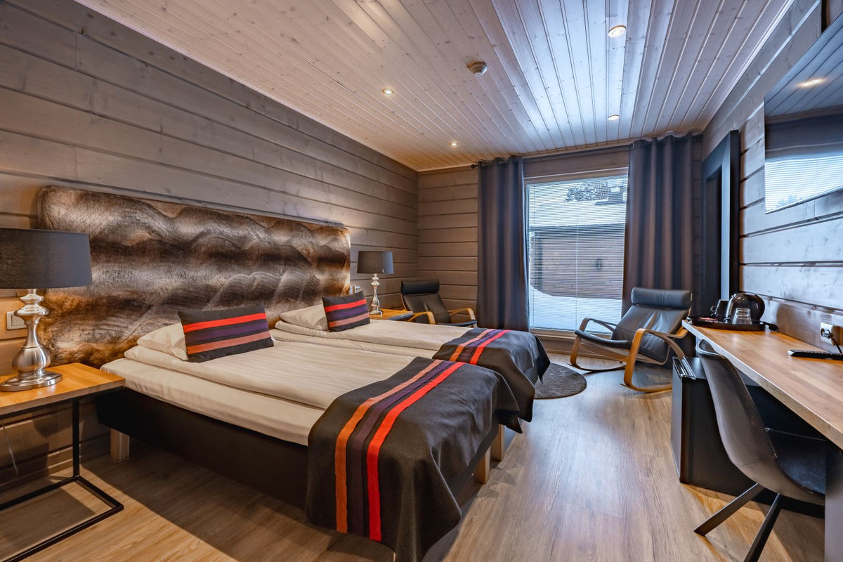 Finland Winter Northern Lights Experience